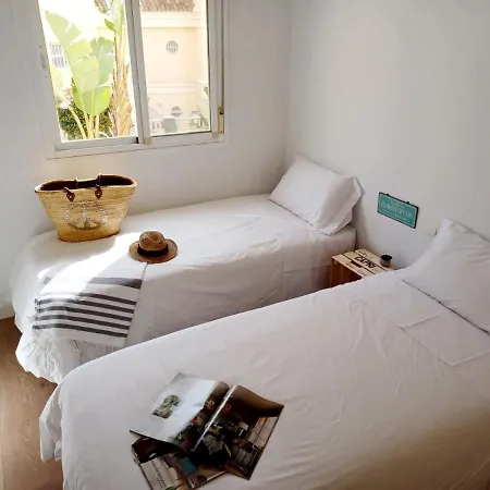 140 M2, 400 Metros De La Playa En 贝纳尔马德纳